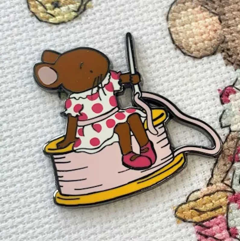 Sewing Mouse Needle Minder by Bothy Threads